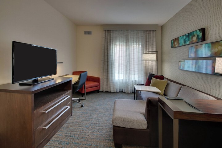 Room 30 of 36