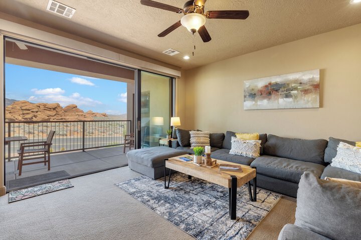 Vacation Rentals at Sand Hollow Resort