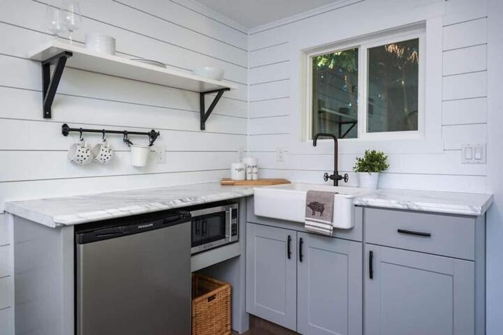 Private Escape! Tiny home style