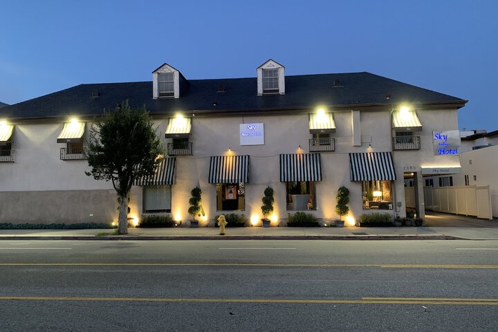 Hotel 6 of 66