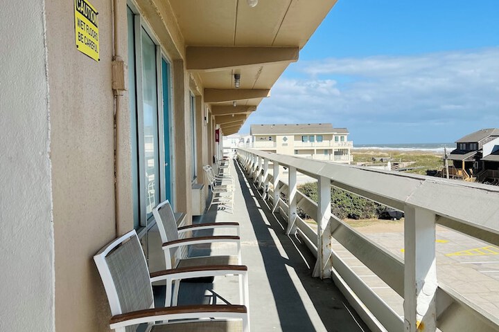 Mariner Inn and Suites
