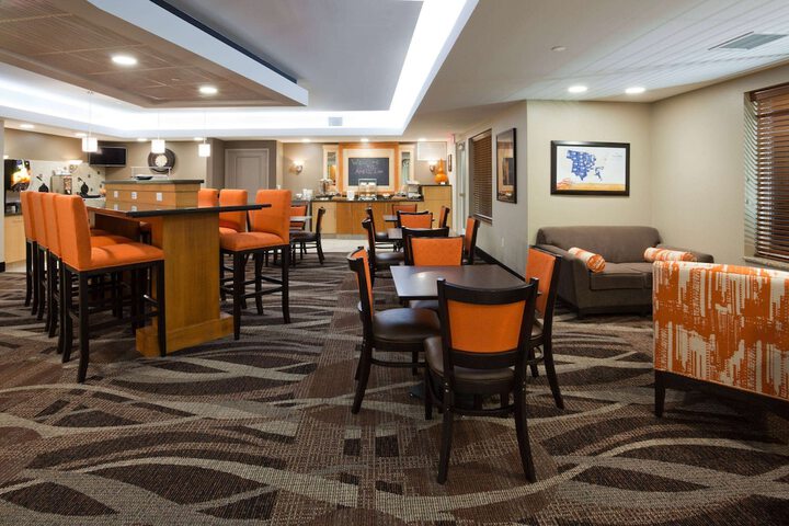 Hotel Interior 10 of 36