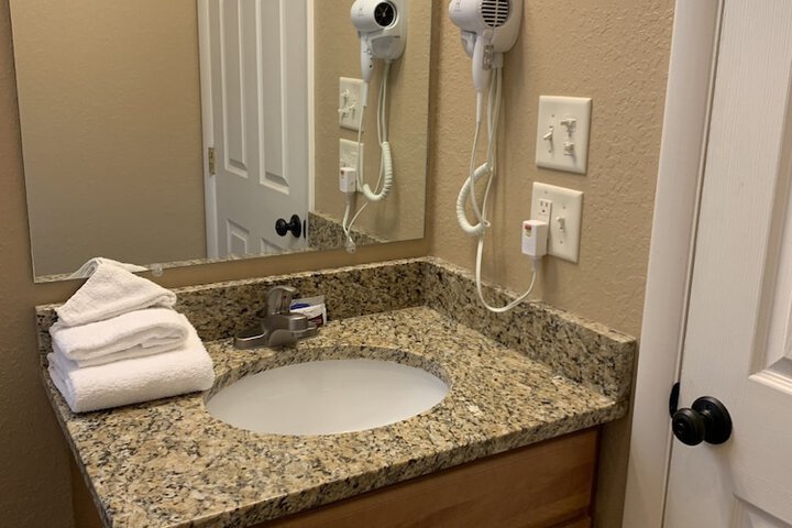 Room 68 of 113