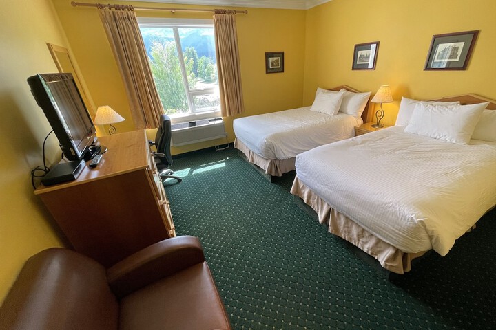 Room 34 of 61