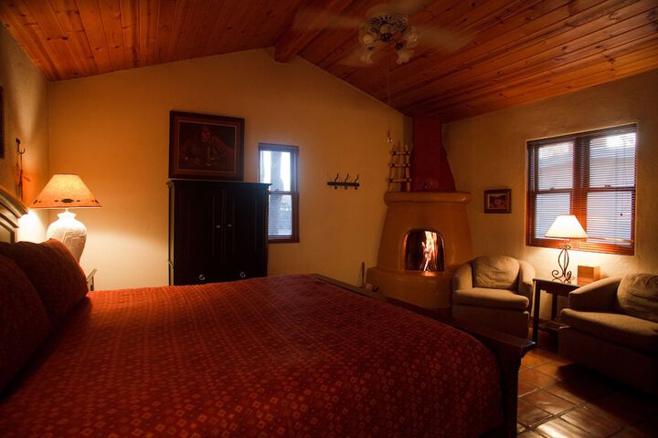 Room 80 of 149