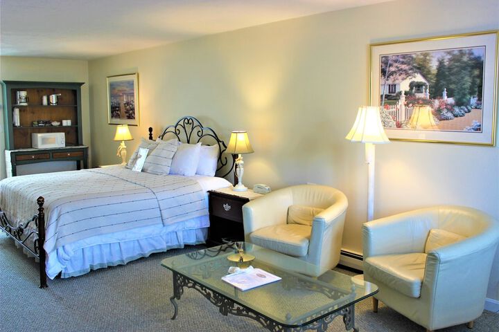 Room 32 of 44
