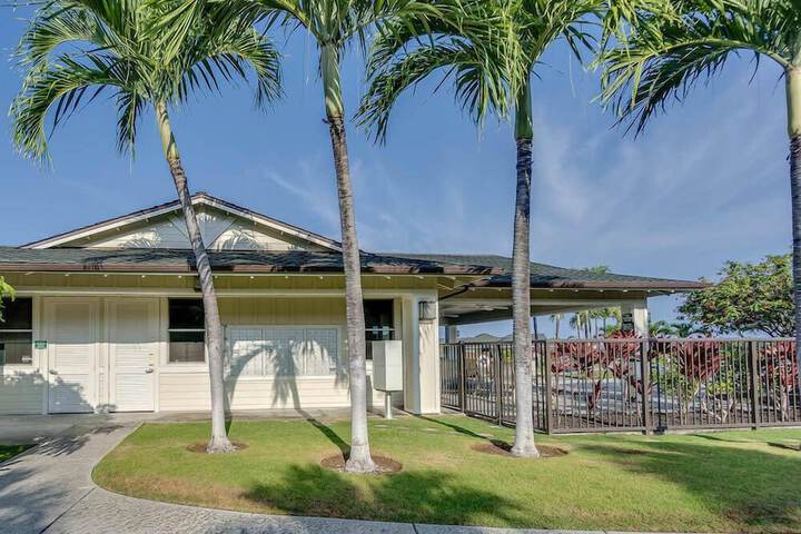 Luxury at Na Hale O Keauhou #N1