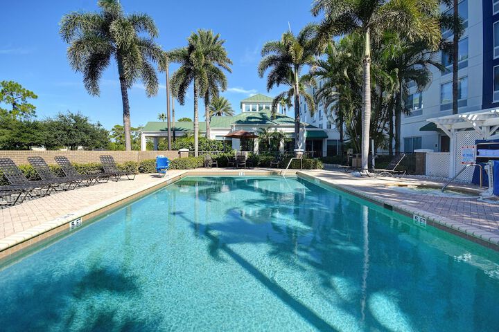 Pool 4 of 49