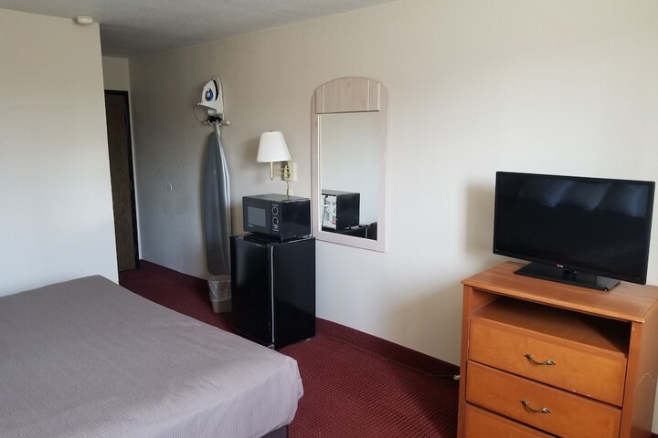 Americas Stay Inn