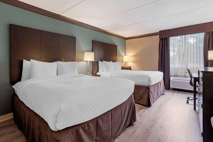 Kingston Regency Inn