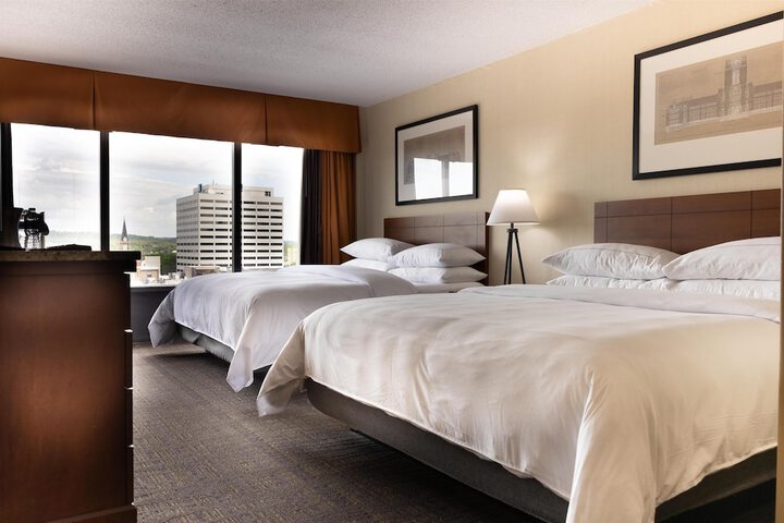 Hilton Knoxville