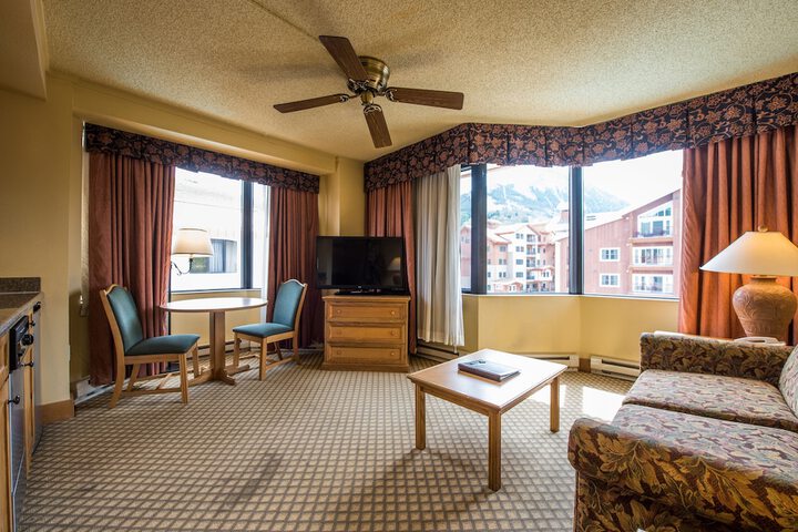 Room 54 of 87