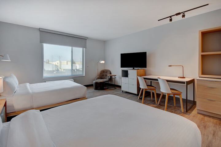 Room 15 of 35