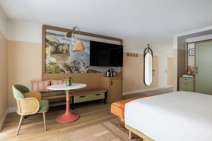 Pacific Point Resort