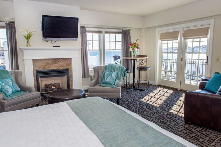 Union Bluff Hotel & Meeting House