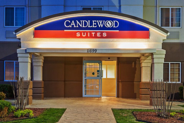 Candlewood Suites Owasso by IHG