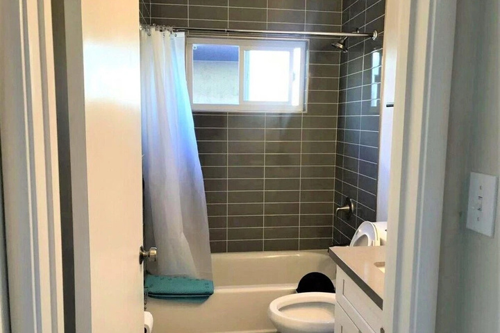 3420 El Cerrito Plaza 1BR apt / Walk to