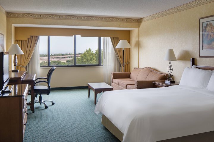 Room 21 of 31