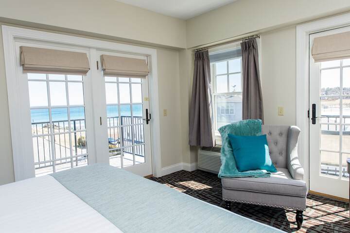 Union Bluff Hotel & Meeting House