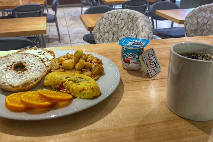 Breakfast/Coffee Service 81 of 94