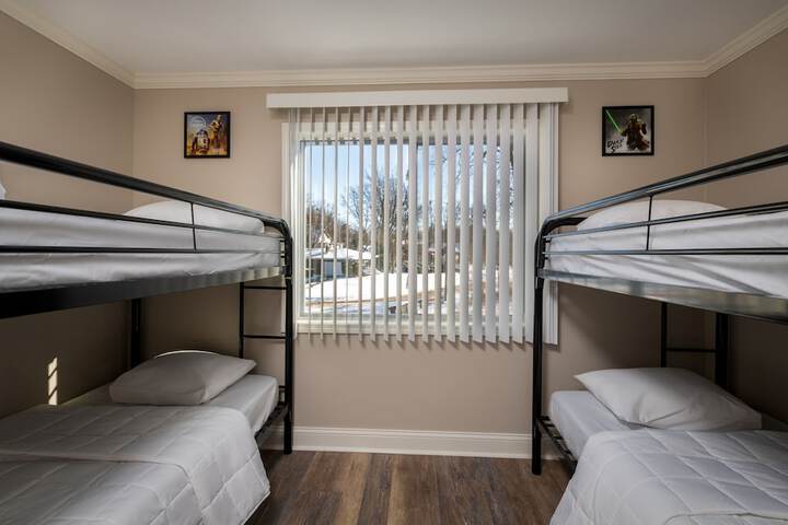 Natura Vue Resort & Boathouse