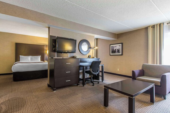 Room 30 of 54