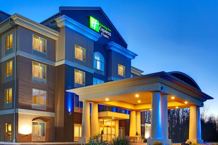 Hotel 2 of 27