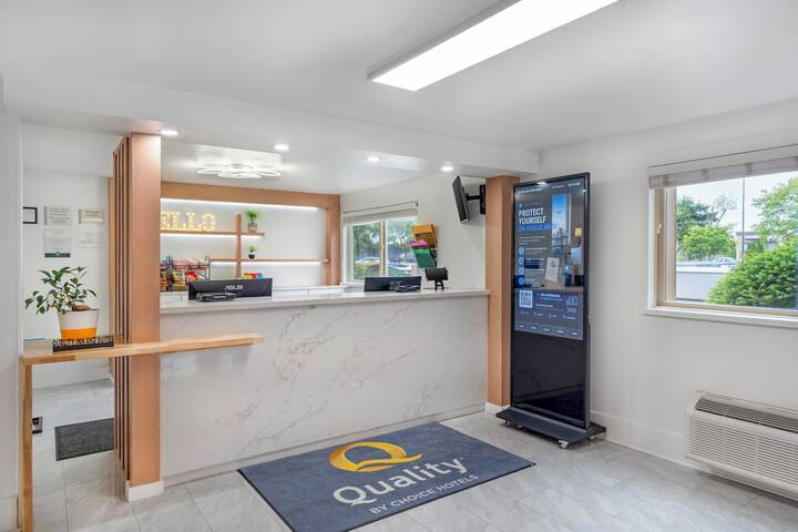 Quality Inn & Suites Silverdale Bangor - Keyport