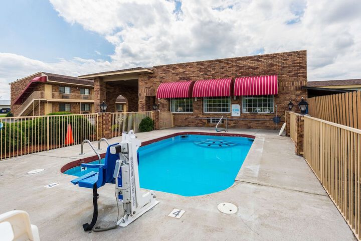 Econo Lodge & Suites Brinkley