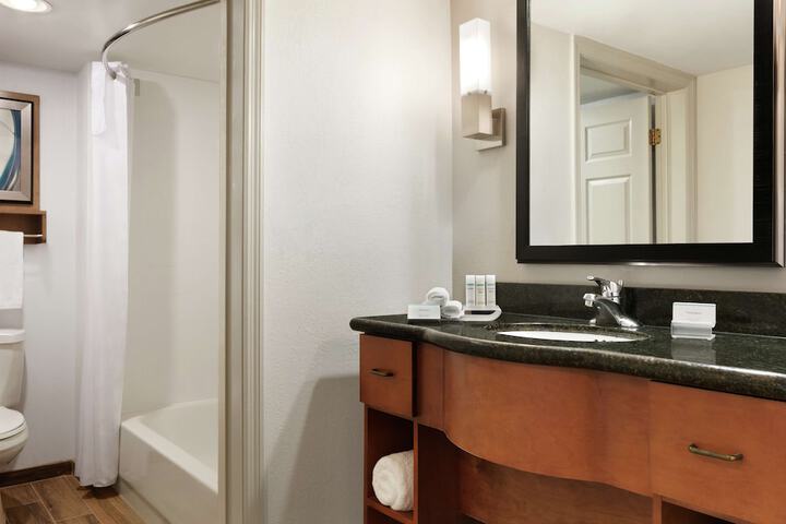 Room 15 of 36