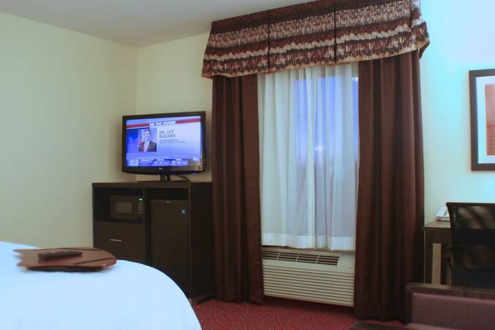 Room 35 of 70