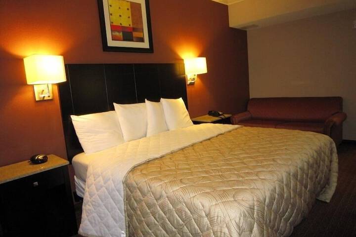 Room 36 of 49