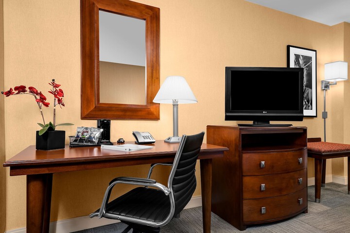 Room 21 of 52