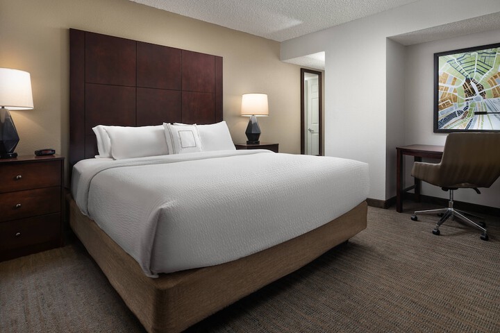Room 21 of 41