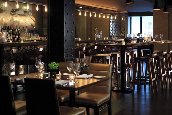Dining 76 of 101