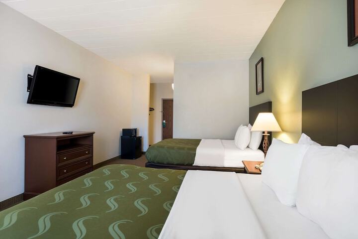 Room 12 of 42