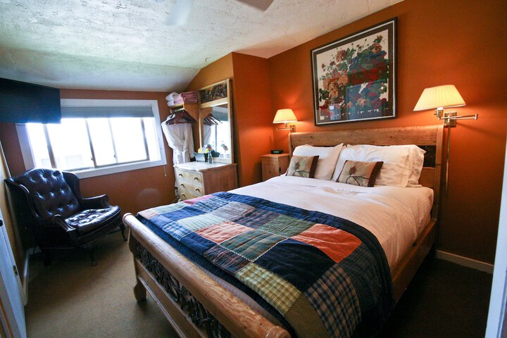 Room 20 of 64