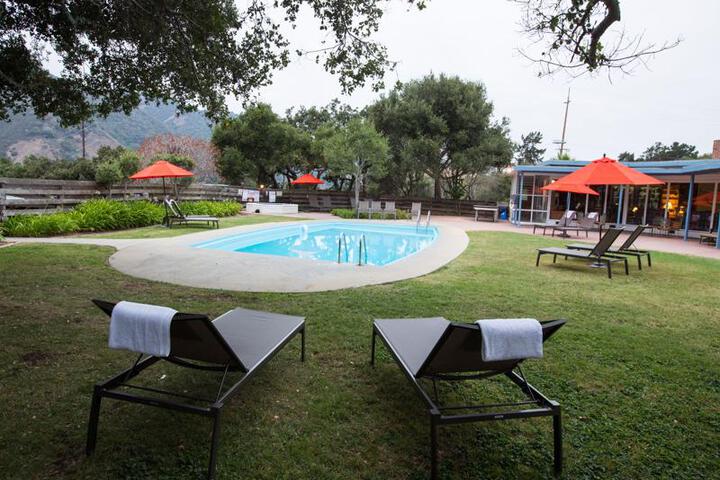BLUE SKY LODGE