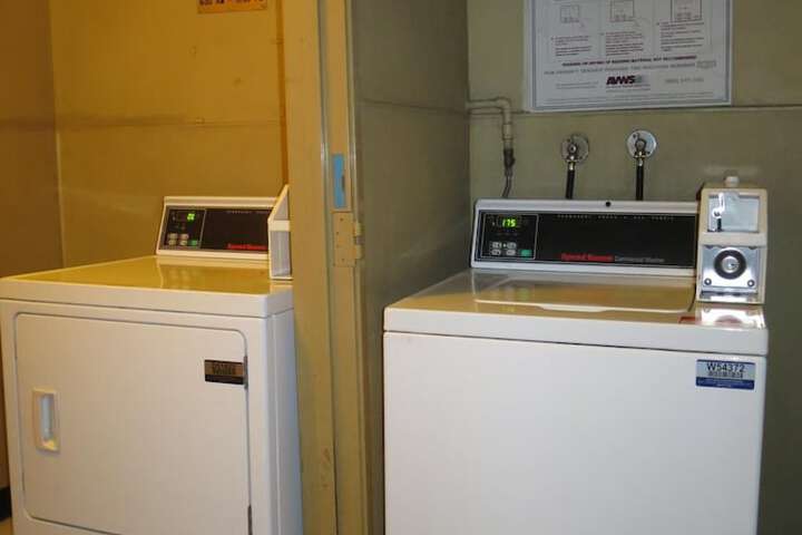 Laundry 55 of 60