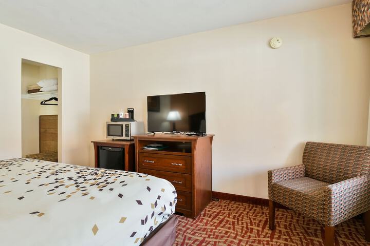 Room 39 of 46