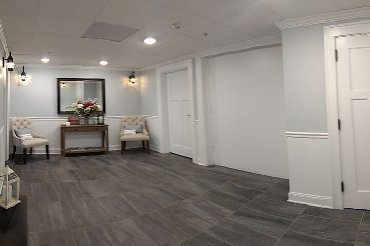 Harbor House Inn