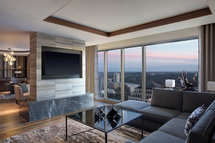Room 60 of 174