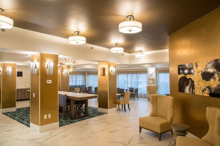Hampton Inn & Suites Jackson-Coliseum