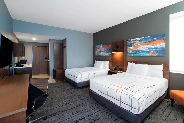 Room 17 of 30