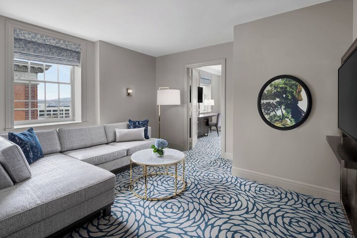 The Lytle Park Hotel Autograph Collection
