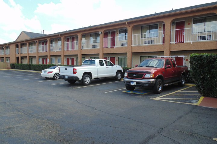 Quality Inn Glenpool - Tulsa