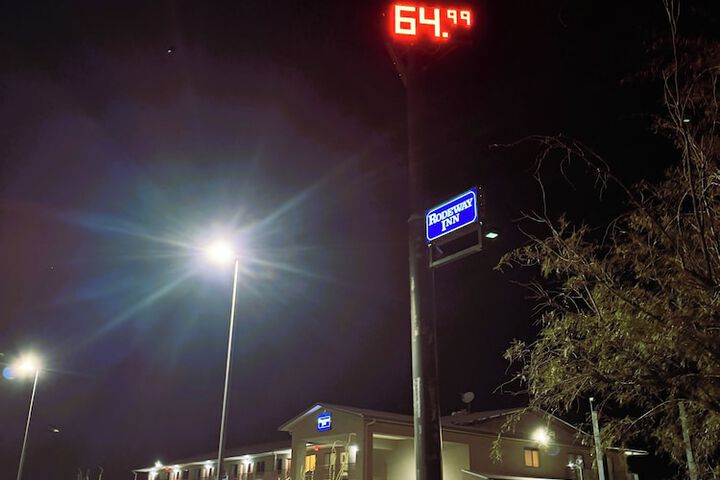 Rodeway Inn Copper Stay Benson AZ I-10 Exit 304