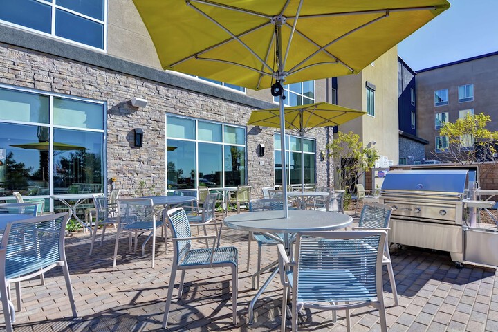 Terrace/Patio 40 of 46