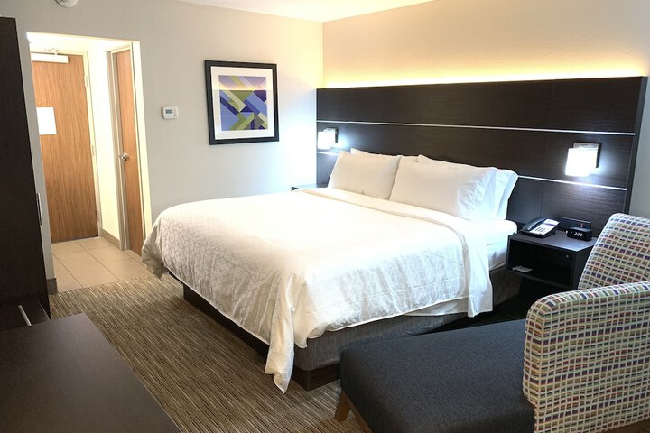 Holiday Inn Express Allentown North by IHG