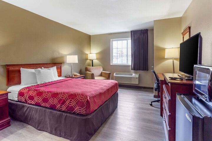 Room 18 of 32